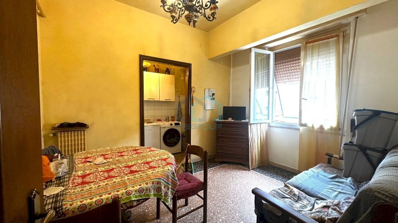 soggiorno - Quadrilocale Via Filippo Turati 17, Savona - foto 3