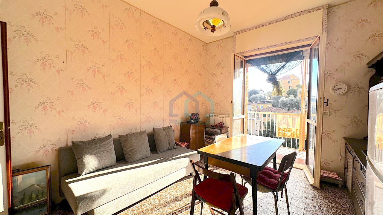 soggiorno - Three-room apartment Via Nicolò Sardi 30, Varazze - photo 2