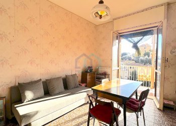 soggiorno - Trilocale Via Nicolò Sardi 30, Varazze - foto 2