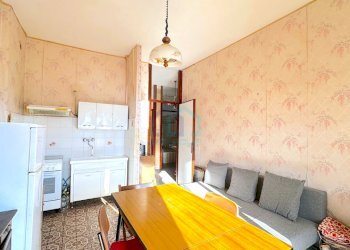 soggiorno - Trilocale Via Nicolò Sardi 30, Varazze - foto 4