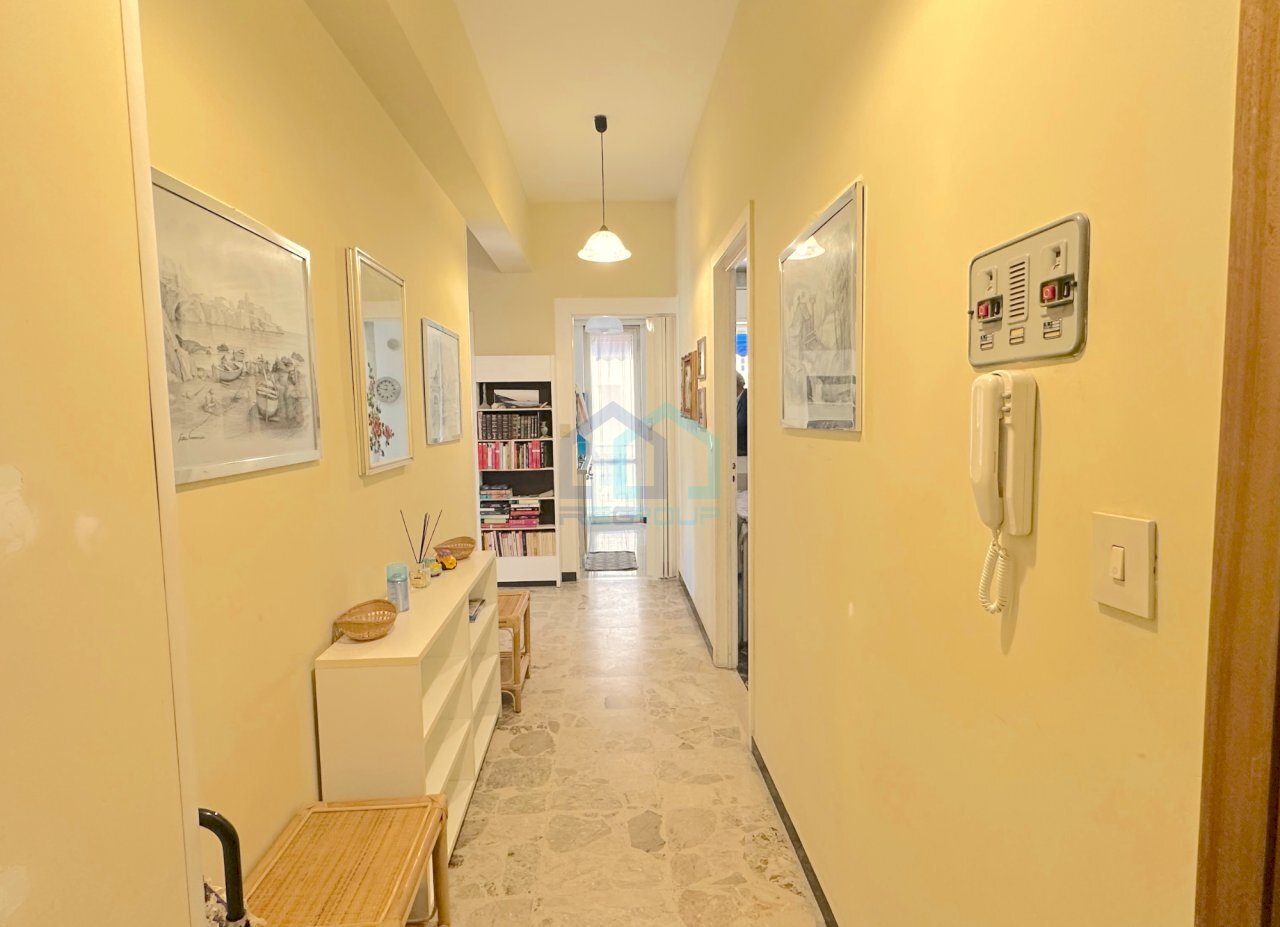 INGRESSO - Quadrilocale Via Napoleone Buonaparte 1, Alassio - foto 3