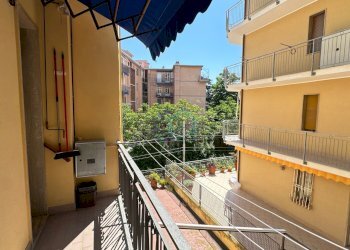 BALCONE - Quadrilocale Via Napoleone Buonaparte 1, Alassio - foto 1