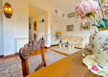 soggiorno - Appartamento piazzale piemonte  9, Albissola Marina - foto 1