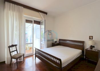 camera - Appartamento piazzale piemonte  9, Albissola Marina - foto 7