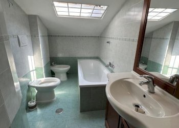 21.jpg - Terraced Villa via tacito  88, Guidonia Montecelio - photo 22