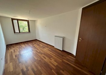 24.jpg - Terraced Villa via tacito  88, Guidonia Montecelio - photo 25