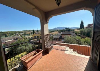 264cf5a9-55e6-435c-be98-c78617937b93.jpg - Villa Via GuidoReni, Guidonia Montecelio - foto 9