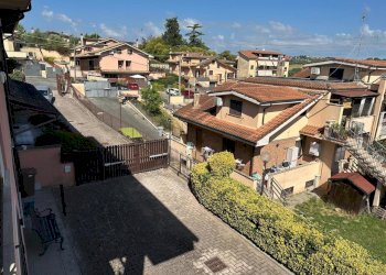 71d3745c-b3c7-49c4-8e08-7d687df0421d.jpg - Villa Via GuidoReni, Guidonia Montecelio - foto 15