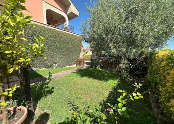 449835ec-0eb7-4dcc-9d9e-1717cfc23b73.jpg - Villa Via GuidoReni, Guidonia Montecelio - foto 27