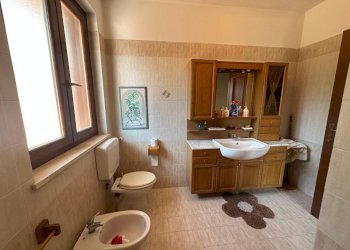 a1e522ff-9cd2-4cf9-8215-1edc85f6f466.jpg - Villa Via GuidoReni, Guidonia Montecelio - foto 29