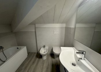 IMG_5065.JPG - Office Chiavari - photo 13