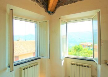 DSC03746.jpg - Casa indipendente Leivi - foto 4