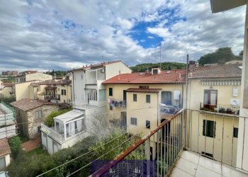 WhatsApp Image 2025-10-02 at 09.20.03.jpeg - Quadrilocale Via Matteotti, Impruneta - foto 2