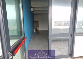 b89cd74a-ed56-4acb-a6c5-b96c255ace70.JPG - Magazzino Viale Europa, Scandicci - foto 4