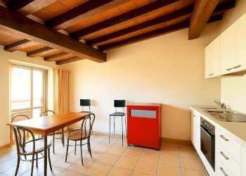 PHOTO-2025-11-14-10-26-03.jpg - Bilocale Via Montebello, Firenze - foto 2