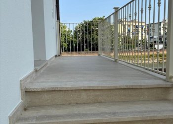 PHOTO-2025-08-27-10-37-598.jpg - Appartamento Via Mazzini, Camaiore - foto 15