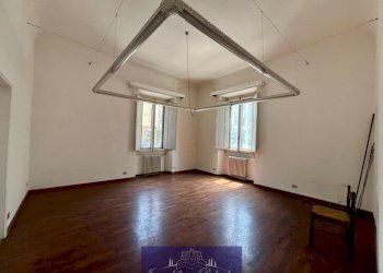 WhatsApp Image 2025-06-23 at 10.48.59 (4).jpeg - Appartamento Viale Milton, Firenze - foto 1