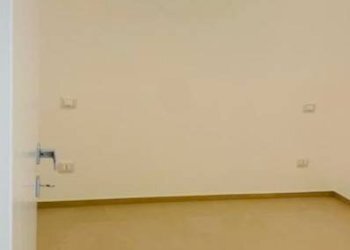 Stanza non arredata - Three-room apartment via Roma, Varazze - photo 11