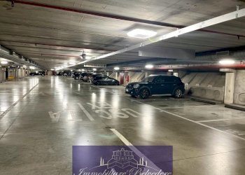 WhatsApp Image 2023-06-21 at 16.08.21.jpeg - Box Piazza Santa Maria Novella, Firenze - foto 10