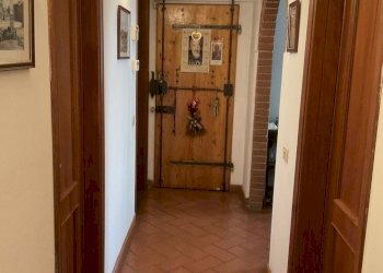 1861b6692d72b1042c0143f0e3bc30f9.jpg - Appartamento Via Gaspare Spontini, Firenze - foto 3