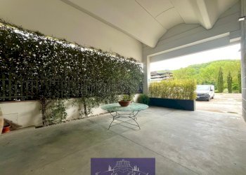 WhatsApp Image 2025-04-22 at 10.49.49 (3).jpeg - Locale Commerciale Via San Vito di Sotto, San Casciano in Val di Pesa - foto 5