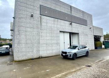 WhatsApp Image 2025-04-22 at 10.49.50 (3).jpeg - Locale Commerciale Via San Vito di Sotto, San Casciano in Val di Pesa - foto 10