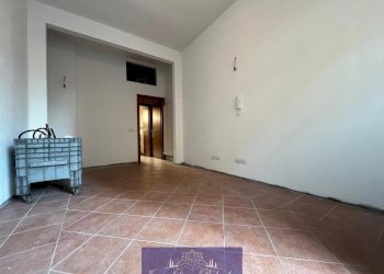 WhatsApp Image 2025-04-04 at 10.48.29 (10).jpeg - Bilocale Via Alfredo Oriani, Firenze - foto 12