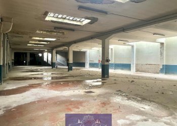 WhatsApp Image 2025-01-30 at 16.55.51 (4).jpeg - Box Via Baracca, Firenze - foto 1