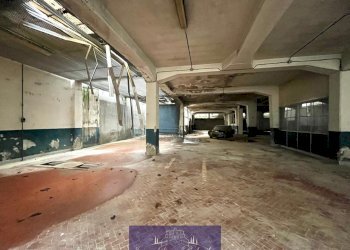 WhatsApp Image 2025-01-30 at 16.55.51 (1).jpeg - Box Via Baracca, Firenze - foto 3