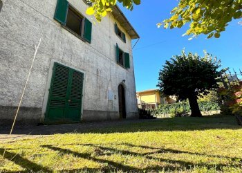 giardino - Villa Via dell'Appennino, Vernio - foto 21