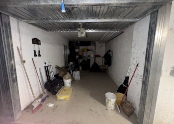 IMG_3385.jpg - Box Via Val di Bisenzio, Vaiano - foto 2