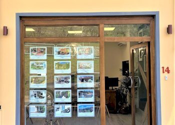 IMG_4810 (1).JPG - Box Via Val di Bisenzio, Vaiano - foto 12