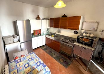 cucina - Villa Via del Bisenzio, Vernio - foto 11