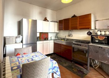 cucina - Villa Via del Bisenzio, Vernio - foto 12