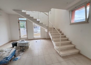 sala - Villa Piazza del Comune, Vaiano - foto 1