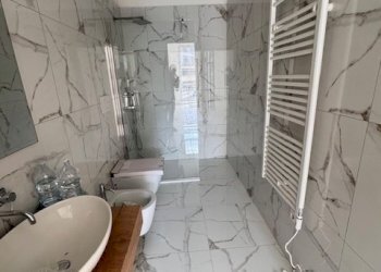bagno - Villa Piazza del Comune, Vaiano - foto 14
