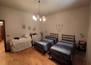 camera da letto - Villa Via Francesco Ferrucci, Prato - photo 11