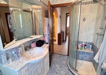 bagno - Porzione di casa Via Don Milani 9, Vaiano - foto 13