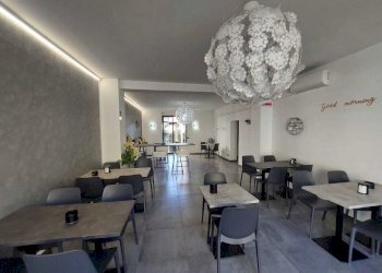 sala - Pasticceria Piazza XX Settembre, Poggio a Caiano - foto 11