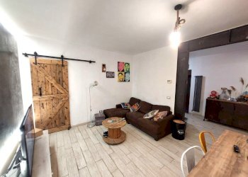 sala - Trilocale Piazza Giuseppe Mazzini, Vaiano - foto 1