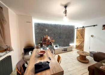 sala - Trilocale Piazza Giuseppe Mazzini, Vaiano - foto 8