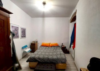 camera da letto - Trilocale Piazza Giuseppe Mazzini, Vaiano - foto 11