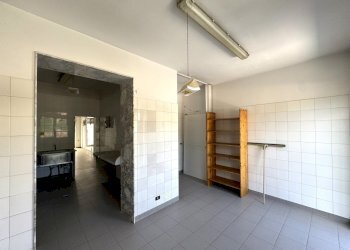 IMG_1359.jpg - Locale Commerciale Piazza Salvador Allende, Vaiano - foto 8