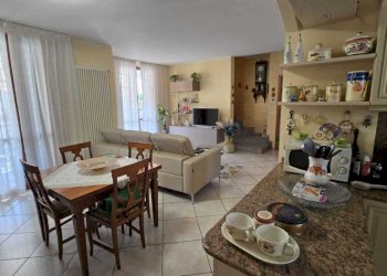 a02e0d59-62a5-43e4-90b4-ffd92b5999bc.jpg - Villa a Schiera San Mauro Pascoli - foto 6