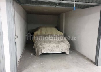 Screenshot 2025-06-17 at 10-34-17 Posto auto - mot - Box Savignano sul Rubicone - foto 3