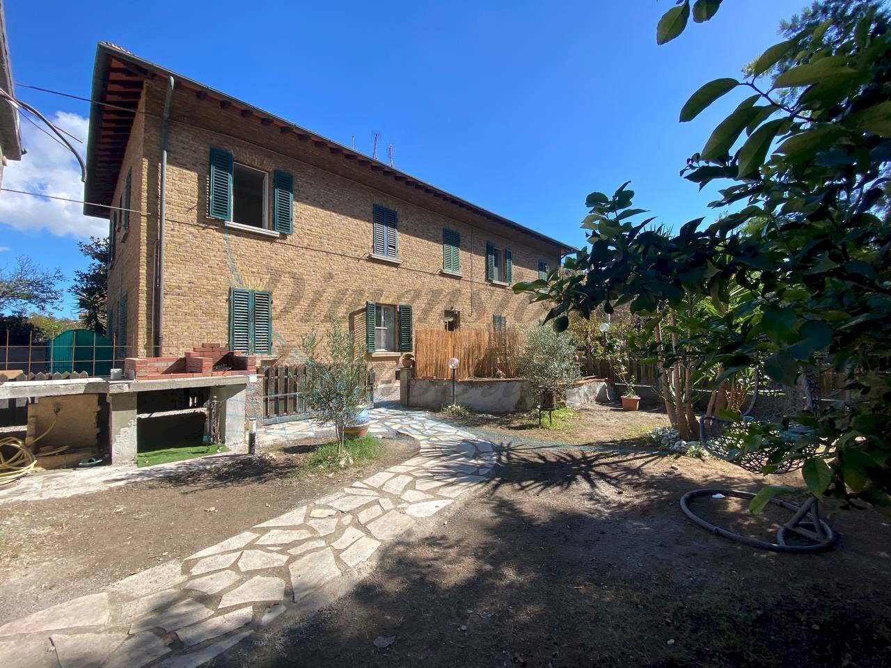 photo_1_2025-10-08_17-19-02.jpg - Quadrilocale Via Malta, Rosignano Marittimo - foto 2