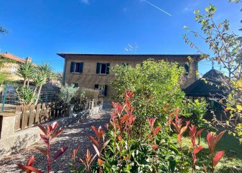 photo_2_2025-10-08_17-19-02.jpg - Quadrilocale Via Malta, Rosignano Marittimo - foto 1