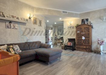 photo_36_2025-10-07_16-01-25.jpg - Casa indipendente Via Salvatore di Giacomo, Rosignano Marittimo - foto 9