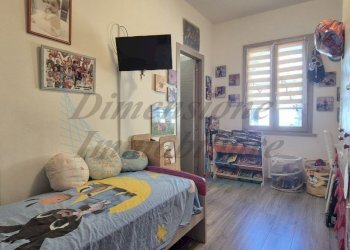 photo_28_2025-10-07_16-01-25.jpg - Casa indipendente Via Salvatore di Giacomo, Rosignano Marittimo - foto 21