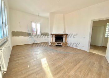 photo_2025-09-02_00-07-01.jpg - Quadrilocale Vicolo Isonzo 5, Cecina - foto 10